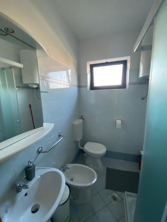 Apartman Milka Novigrad Istria エクステリア 写真