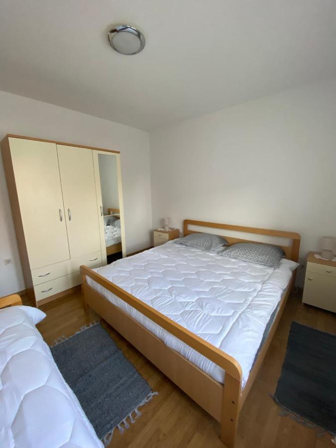 Apartman Milka Novigrad Istria エクステリア 写真
